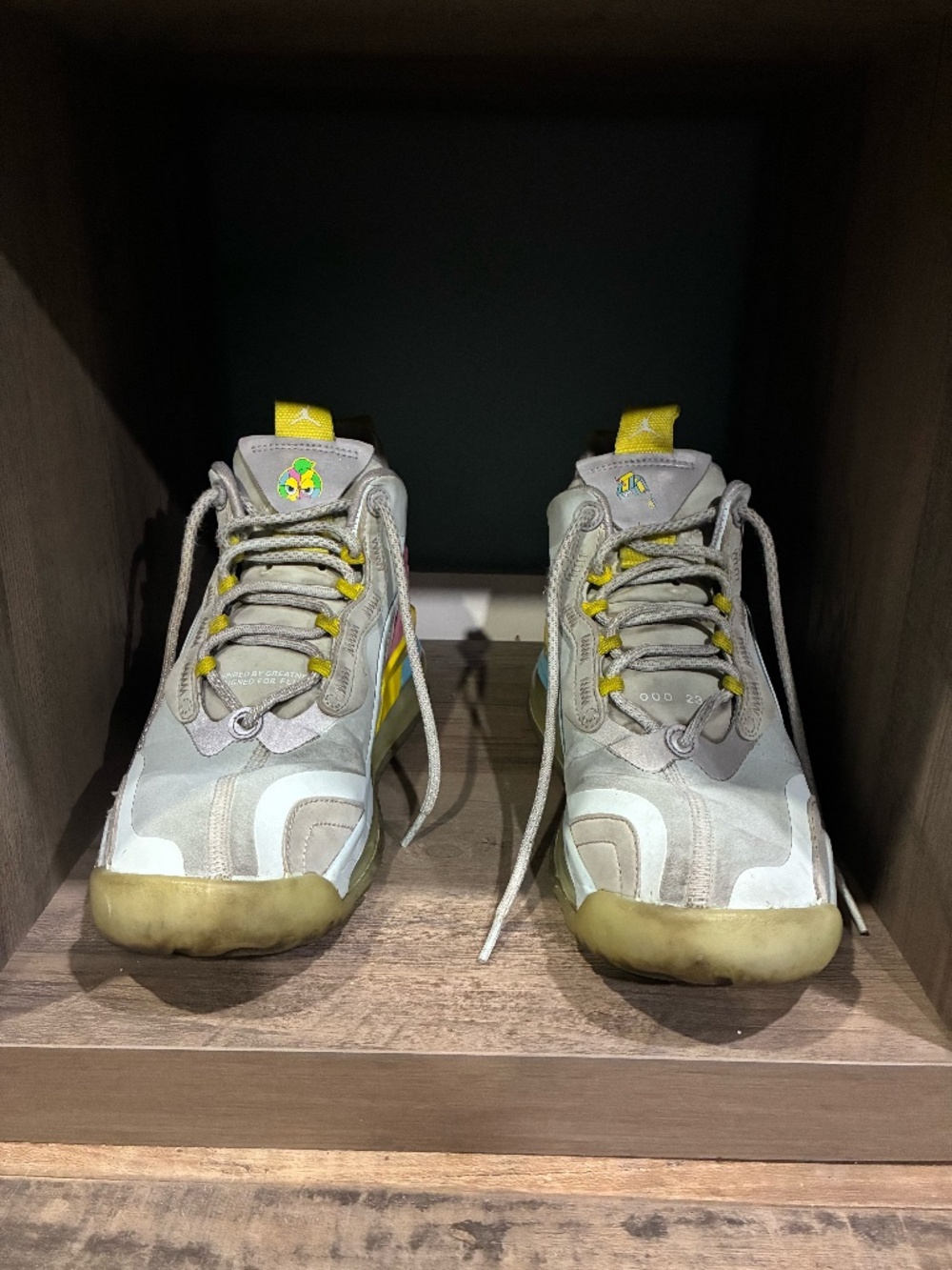 Lyrical lemonade x Air Jordan Jordan areospace 720'Chicago forever